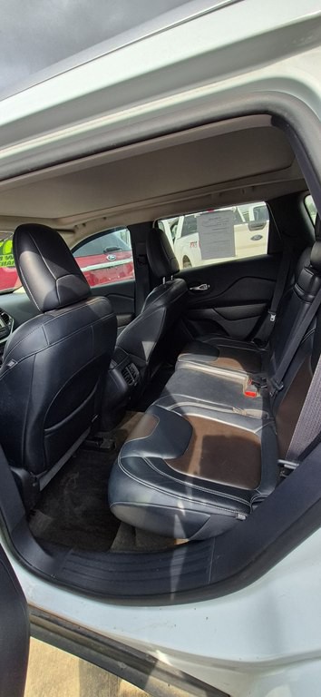 2014 Jeep Cherokee Image 10