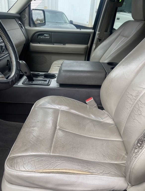 2010 Ford Expedition Image 6