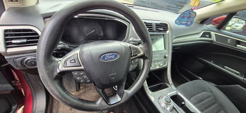 2020 Ford Fusion Image 4