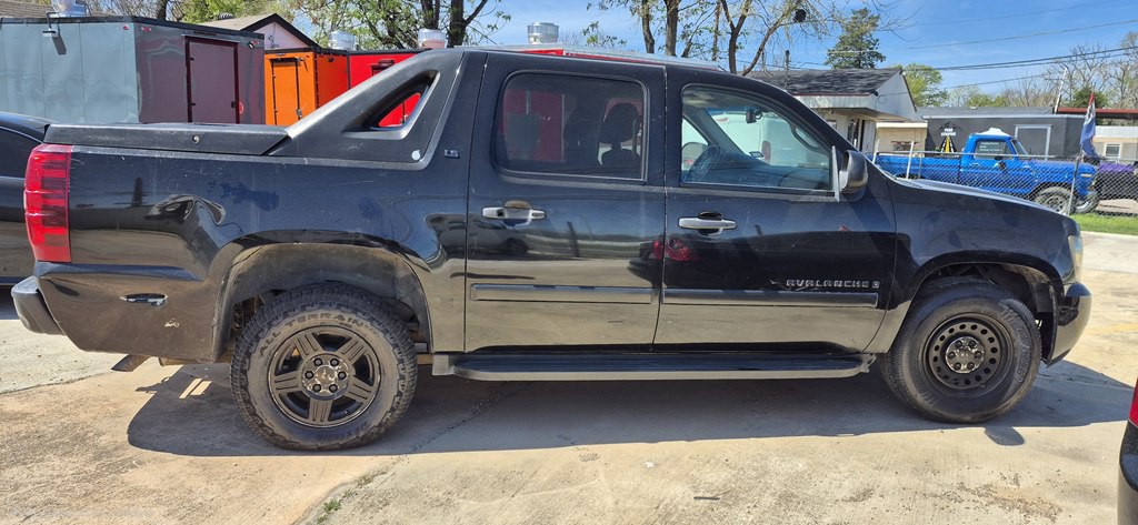 2008 Chevrolet Avalanche Image 5
