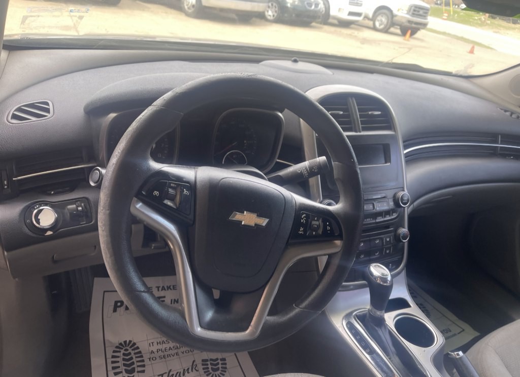 2015 Chevrolet Malibu Image 6