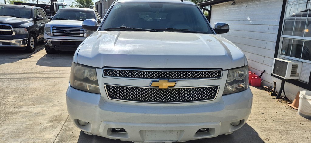 2013 Chevrolet Tahoe Image 3