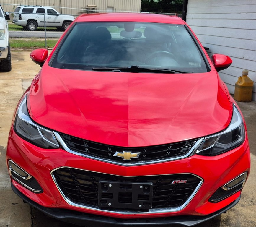 2017 Chevrolet Cruze Image 2