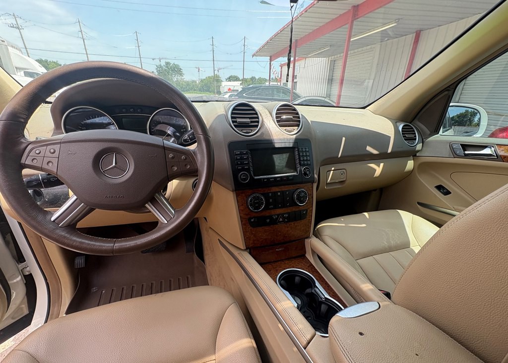 2008 Mercedes-Benz M-Class Image 4
