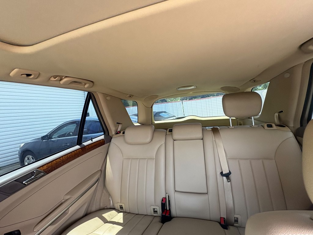 2008 Mercedes-Benz M-Class Image 5