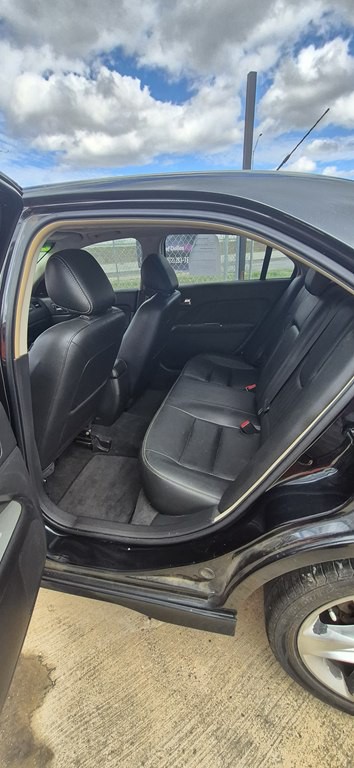 2012 Ford Fusion Image 8