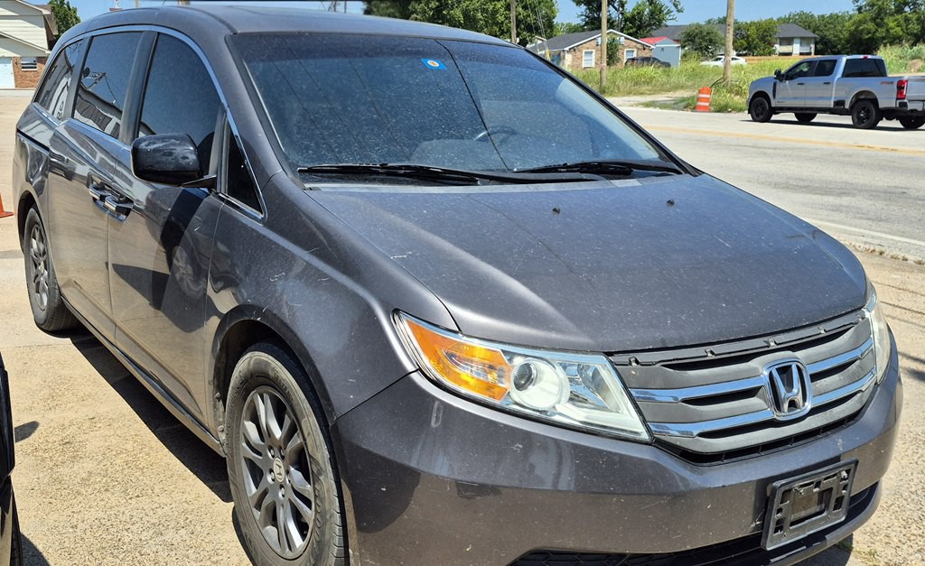 2012 Honda Odyssey Image 4
