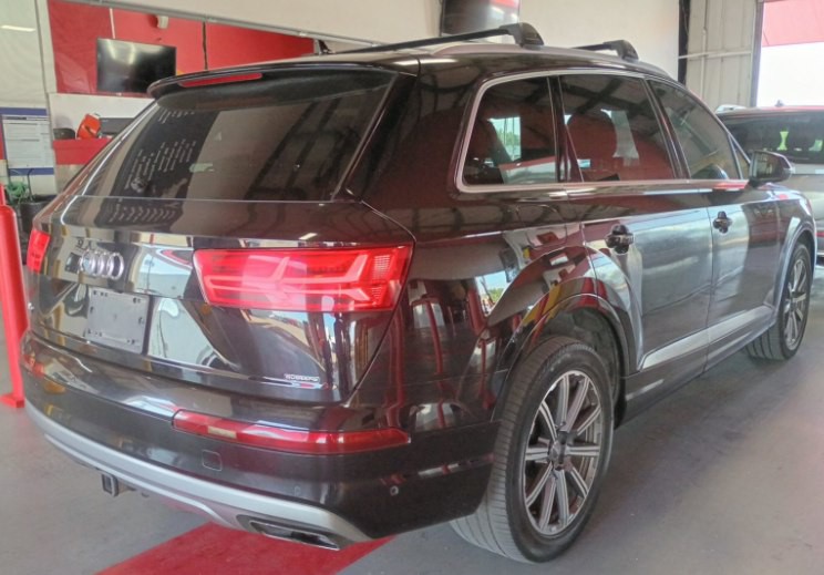 2019 Audi Q7 Image 3