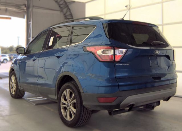 2018 Ford Escape Image 2