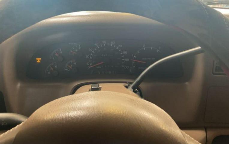 1999 Ford F-350 Image 8