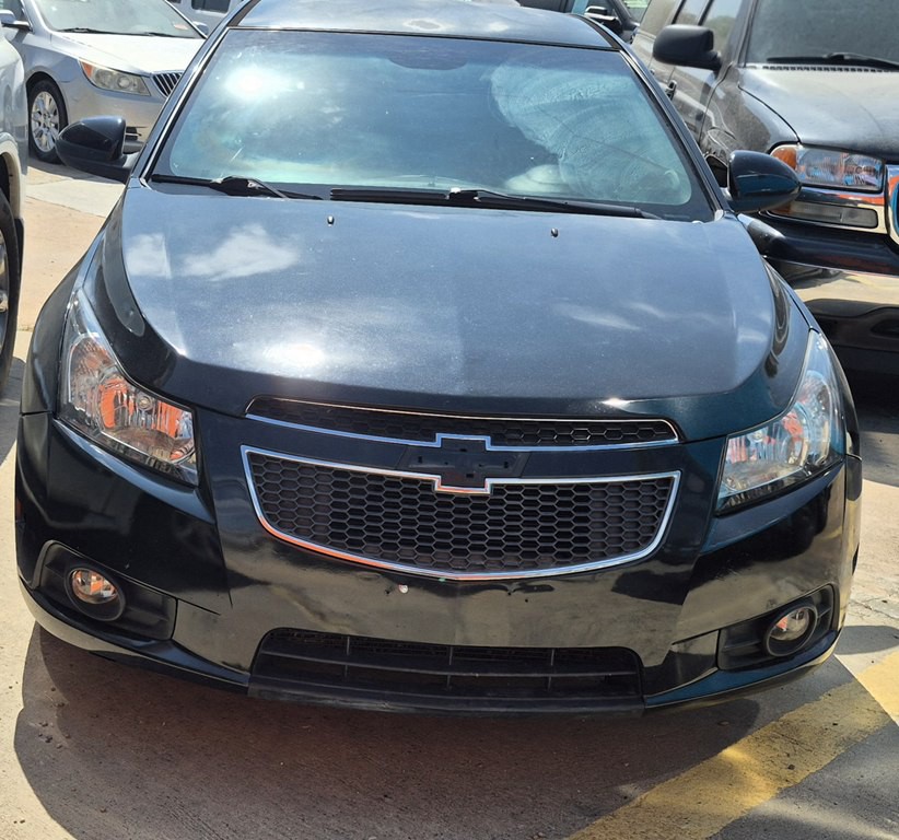 2014 Chevrolet Cruze Image 1