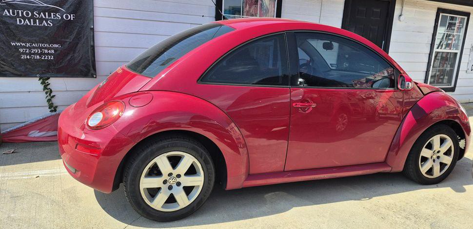 2007 Volkswagen Beetle Image 4