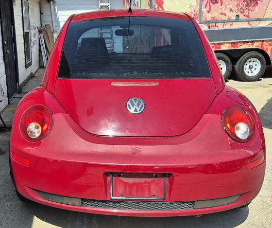 2007 Volkswagen Beetle Image 5