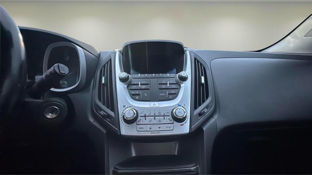 2017 Chevrolet Equinox Image 12