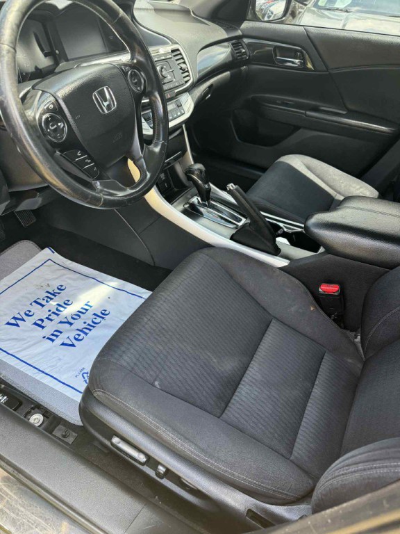 2015 Honda Accord Image 7