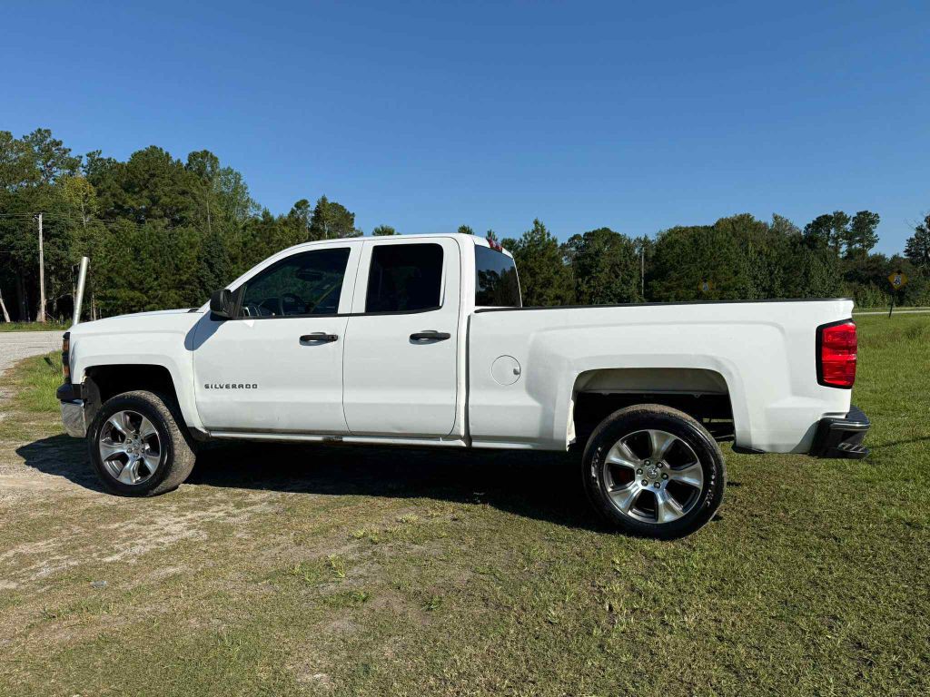 2014 Chevrolet Silverado 1500 Image 4