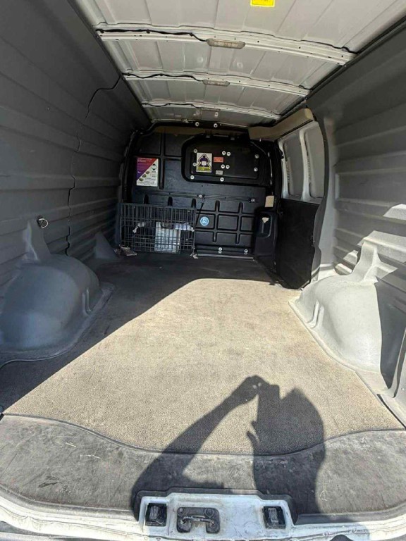 2019 Chevrolet Express Image 4