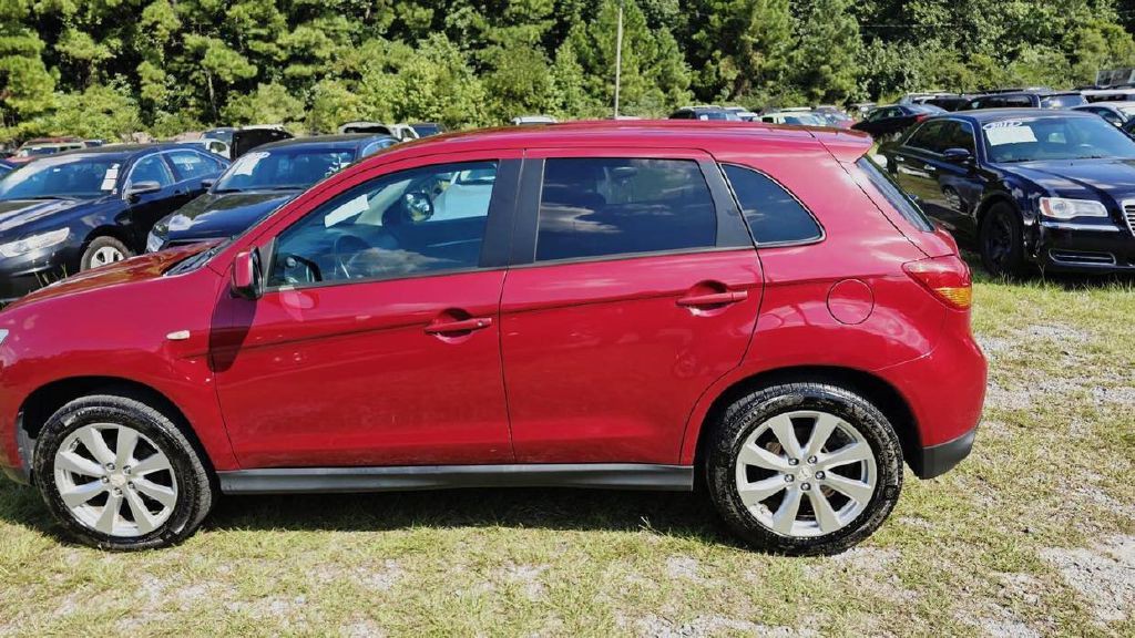 2015 Mitsubishi Outlander Image 3
