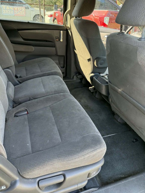 2016 Honda Odyssey Image 5