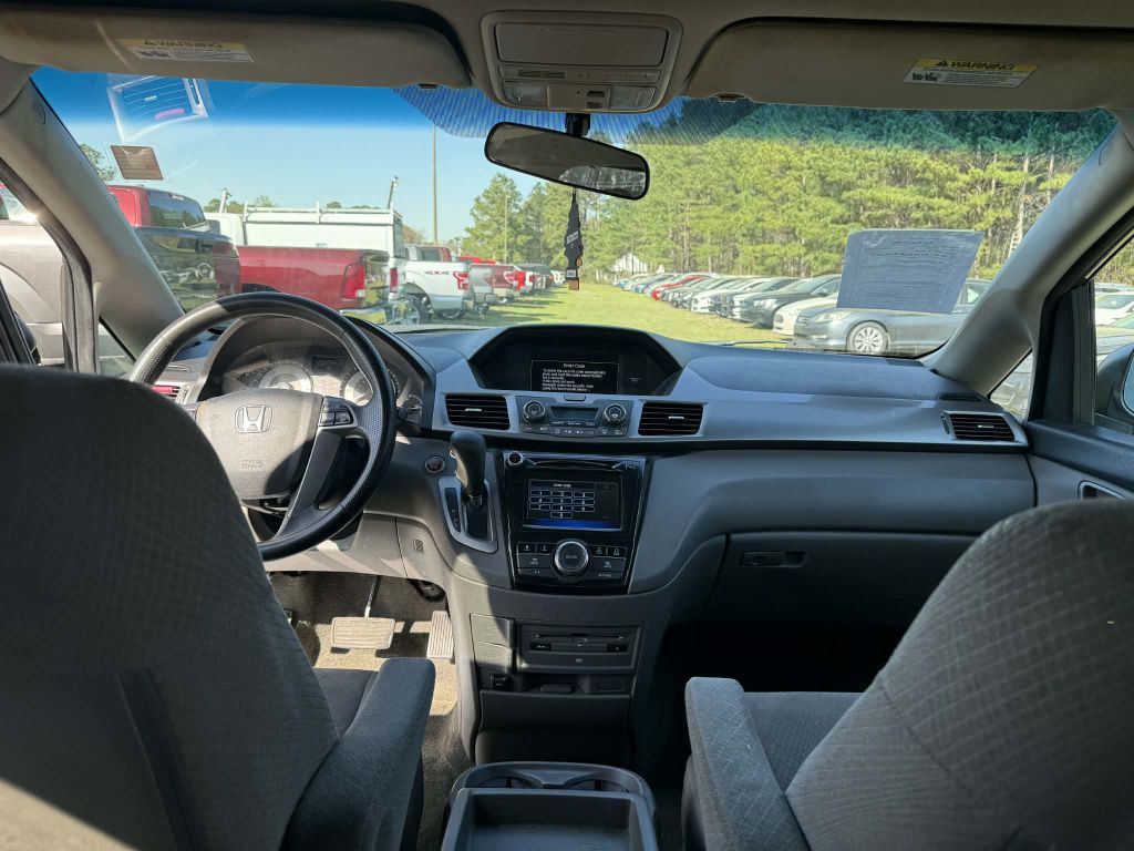 2016 Honda Odyssey Image 6