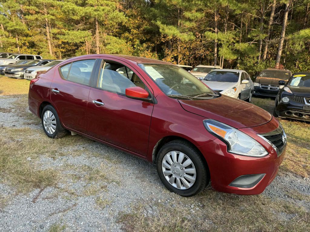 2018 Nissan Versa Image 2