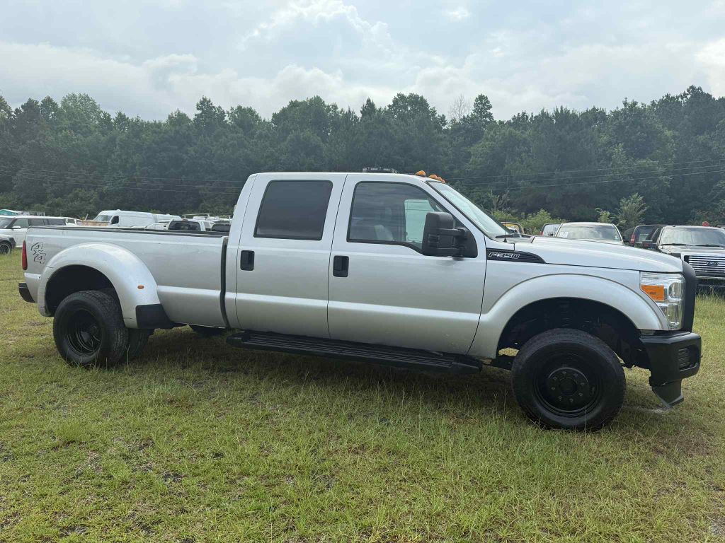 2013 Ford F-350 Image 3