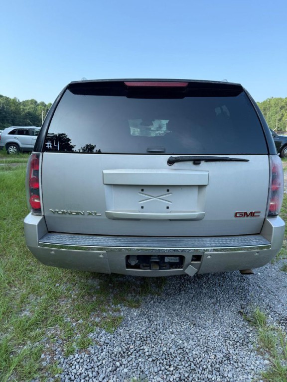 2007 GMC Yukon Image 5