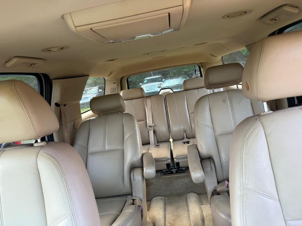 2007 GMC Yukon Image 6