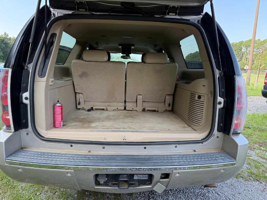 2007 GMC Yukon Image 8