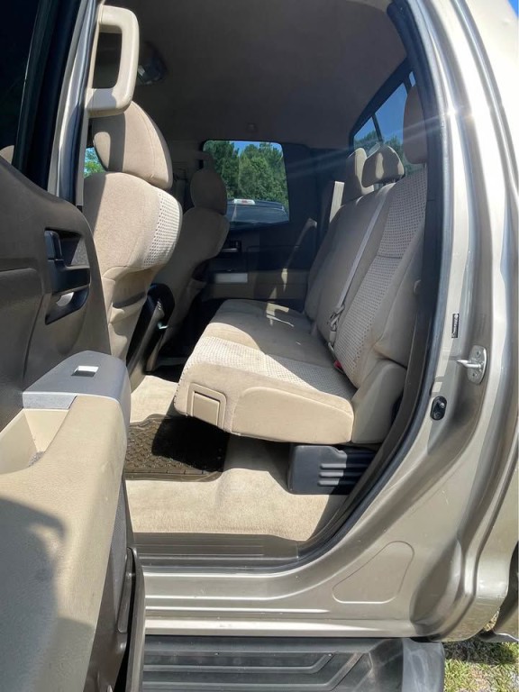 2009 Toyota Tundra Image 5