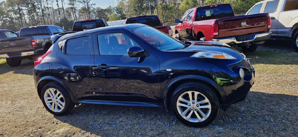 2013 Nissan Juke Image 2