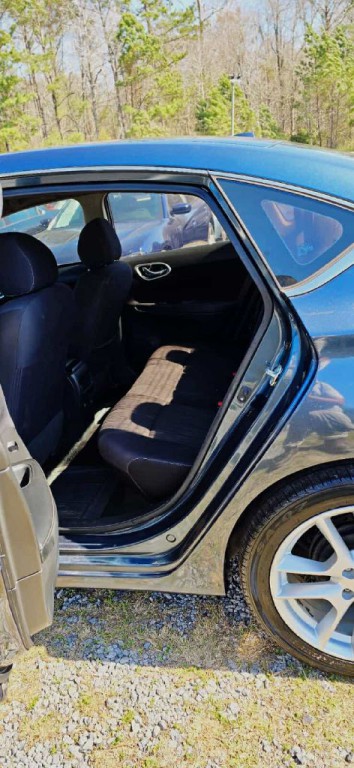 2017 Nissan Sentra Image 5