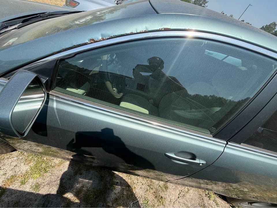 2010 Toyota Camry Image 3