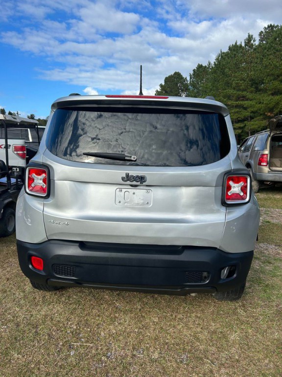 2017 Jeep Renegade Image 3