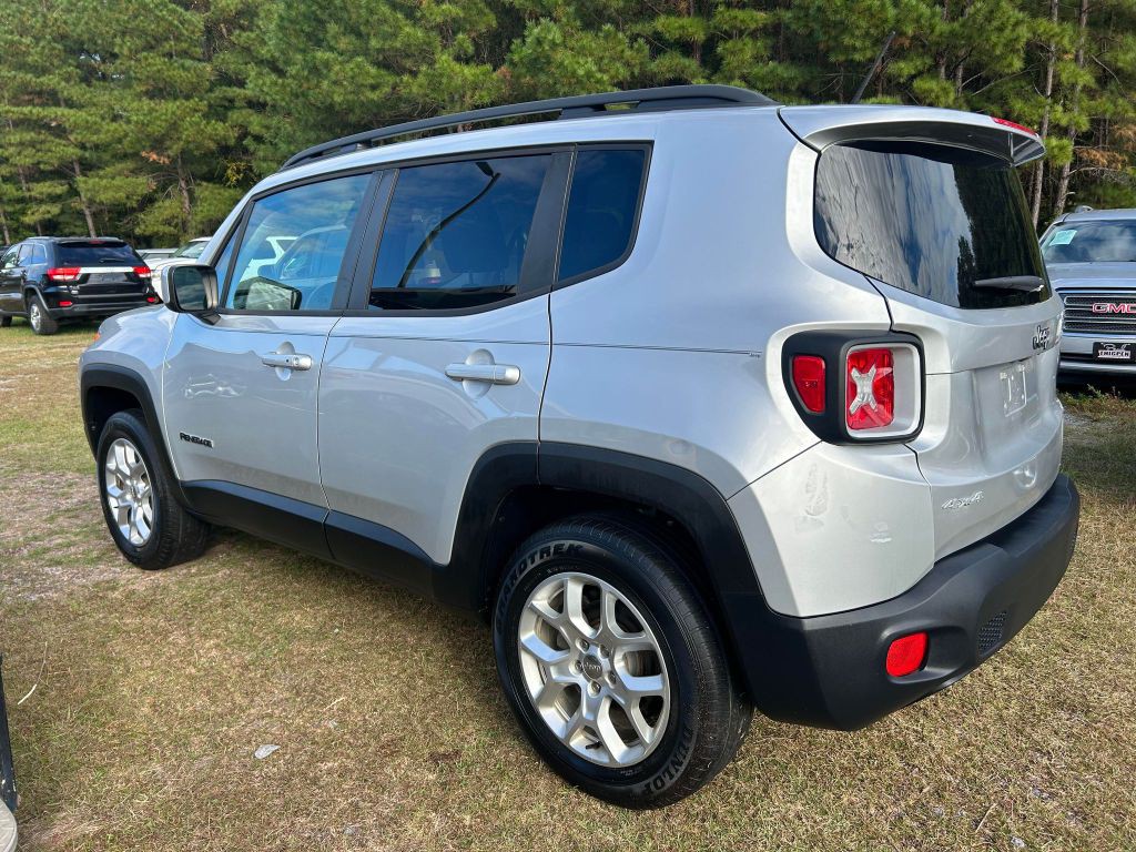 2017 Jeep Renegade Image 4