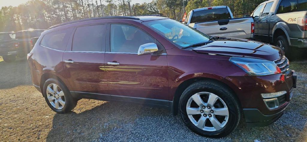 2016 Chevrolet Traverse Image 3