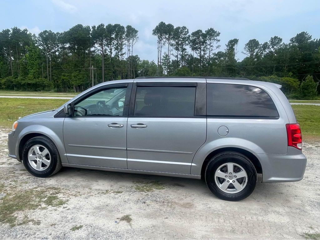 2013 Dodge Grand Caravan Image 3