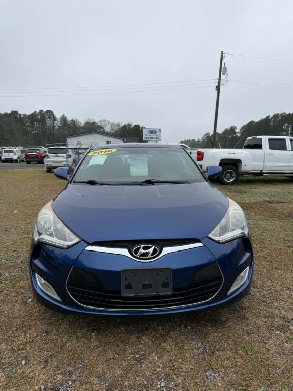 2016 Hyundai Veloster Image 1