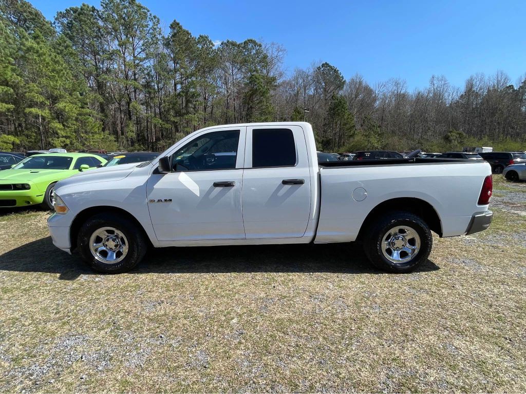 2010 Dodge Ram 1500 Image 2