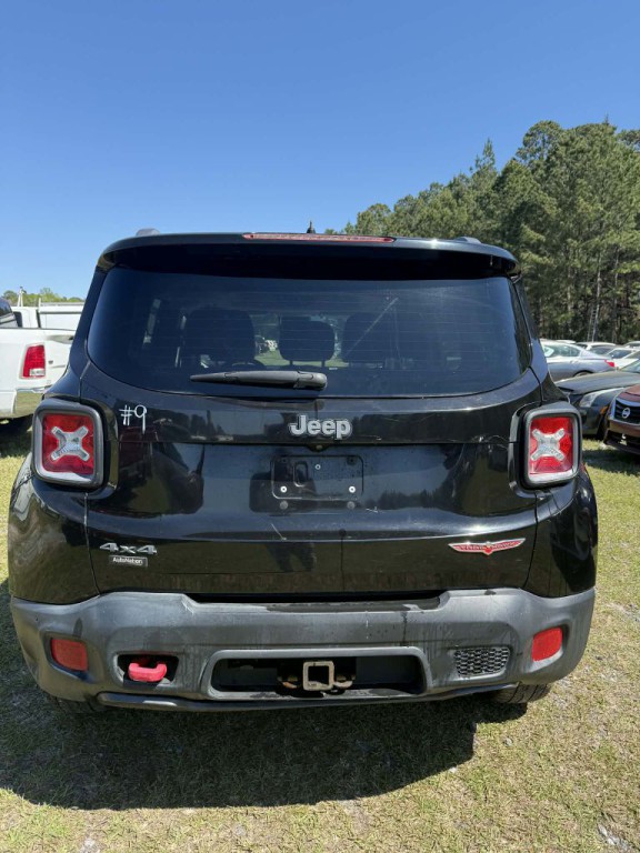 2015 Jeep Renegade Image 3