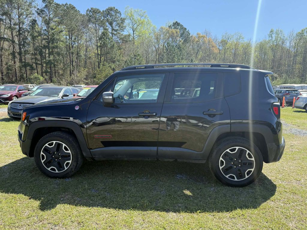 2015 Jeep Renegade Image 4