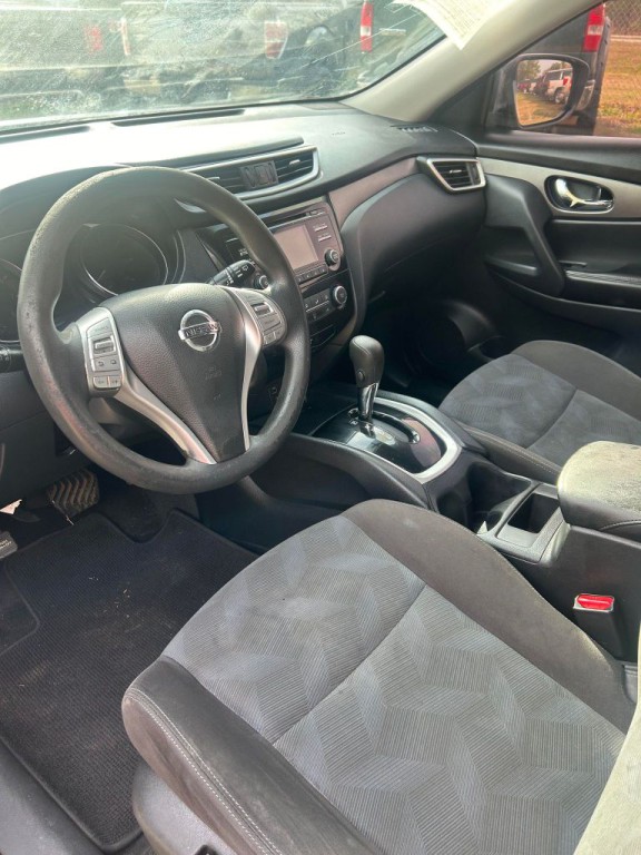 2016 Nissan Rogue Image 8