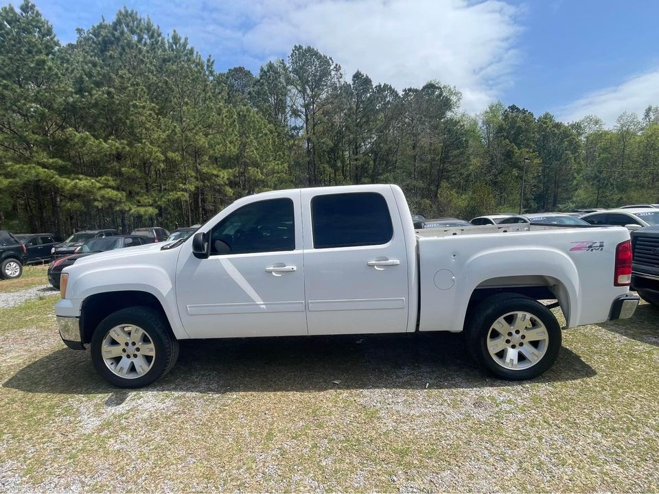 2008 GMC Sierra Image 3