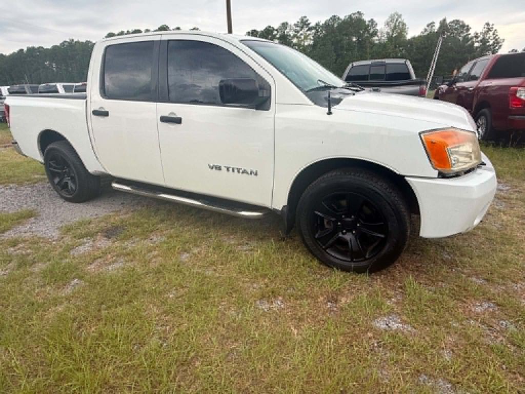 2008 Nissan Titan Image 3