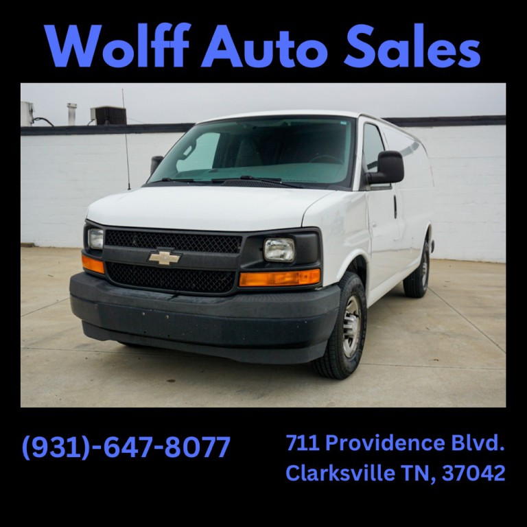 2017 Chevrolet Express Image 1