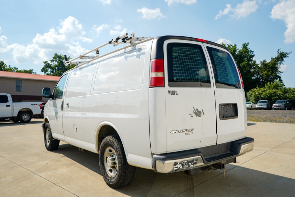 2014 Chevrolet Express Image 8