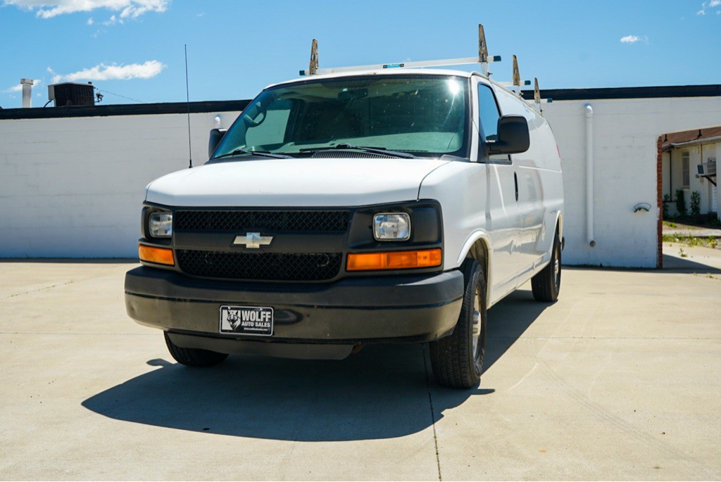 2012 Chevrolet Express Image 2