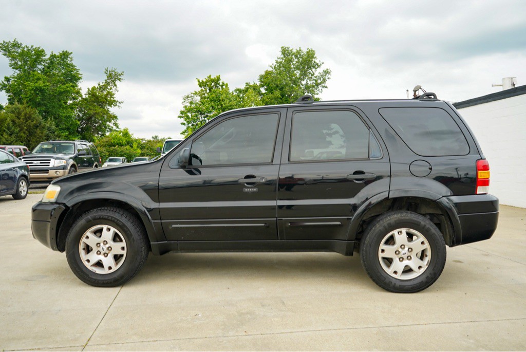 2007 Ford Escape Image 9