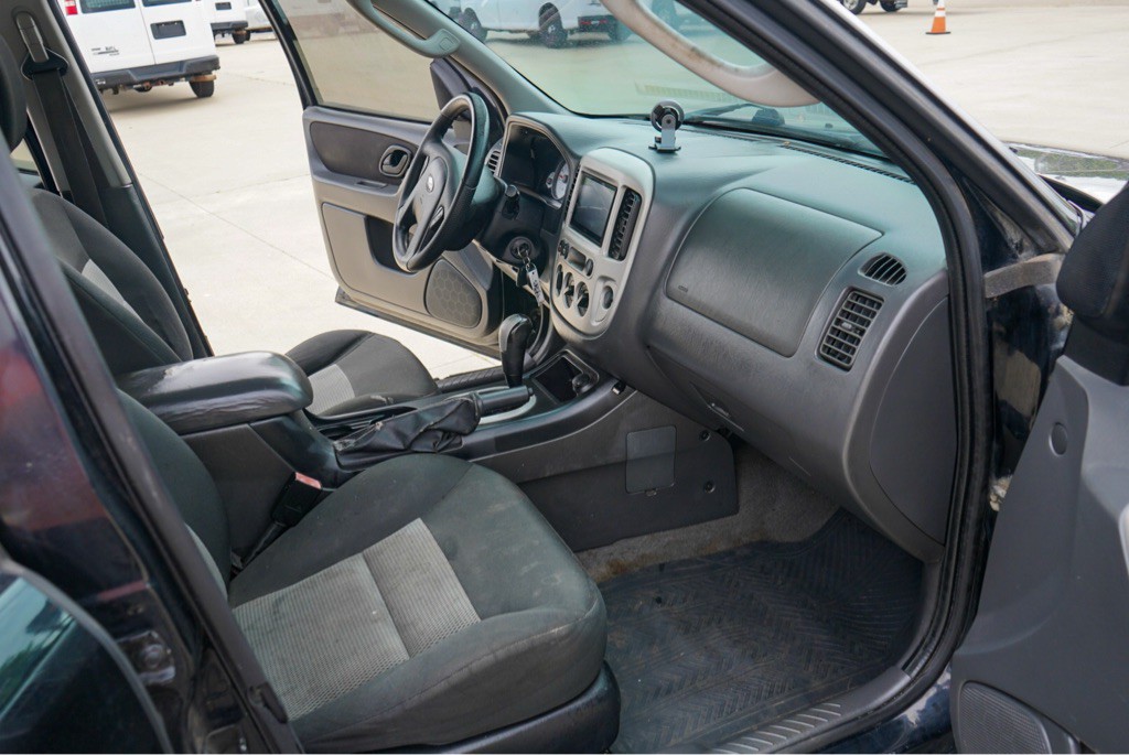 2007 Ford Escape Image 10