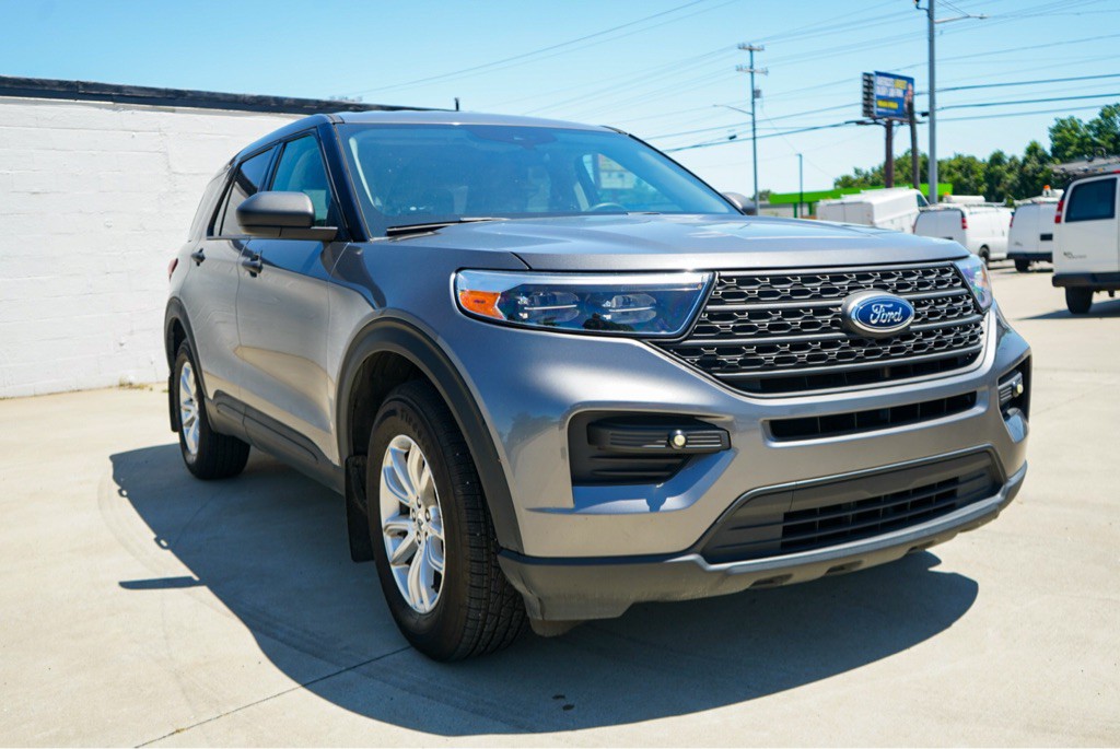 2021 Ford Explorer Image 4